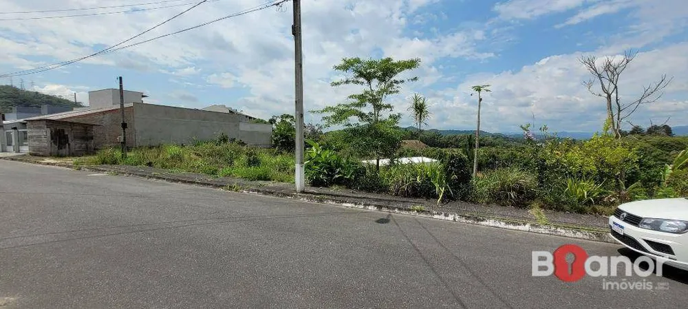 Terreno, 4658 m² - Foto 1
