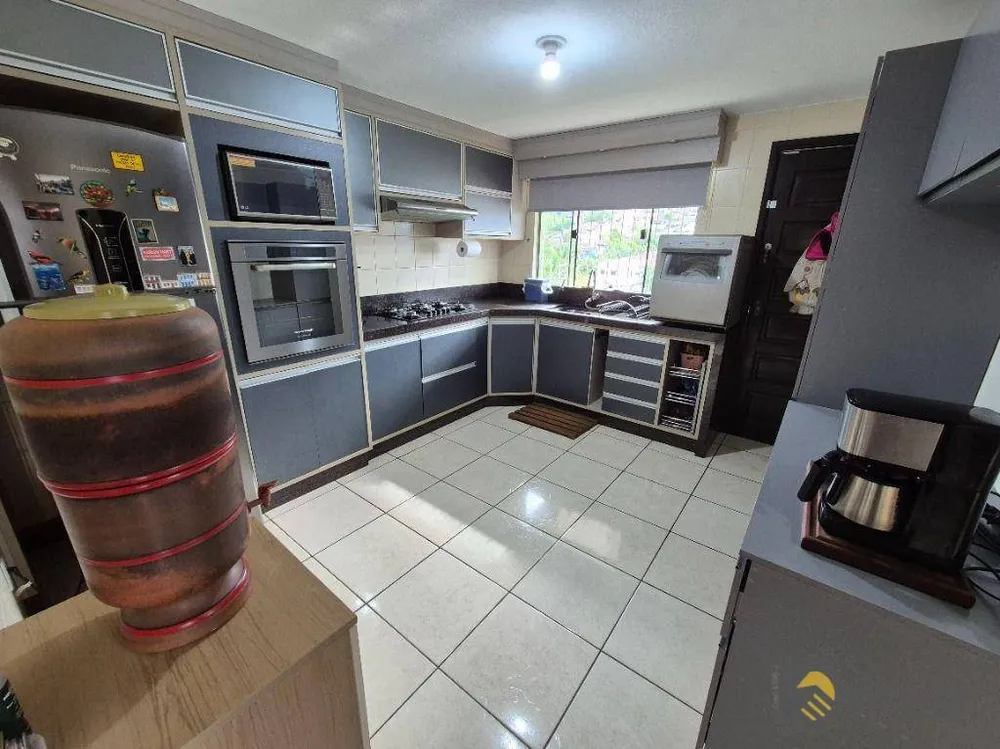 Casa, 3 quartos, 206 m² - Foto 8