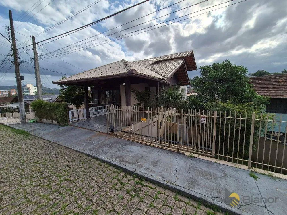 Casa, 3 quartos, 206 m² - Foto 9