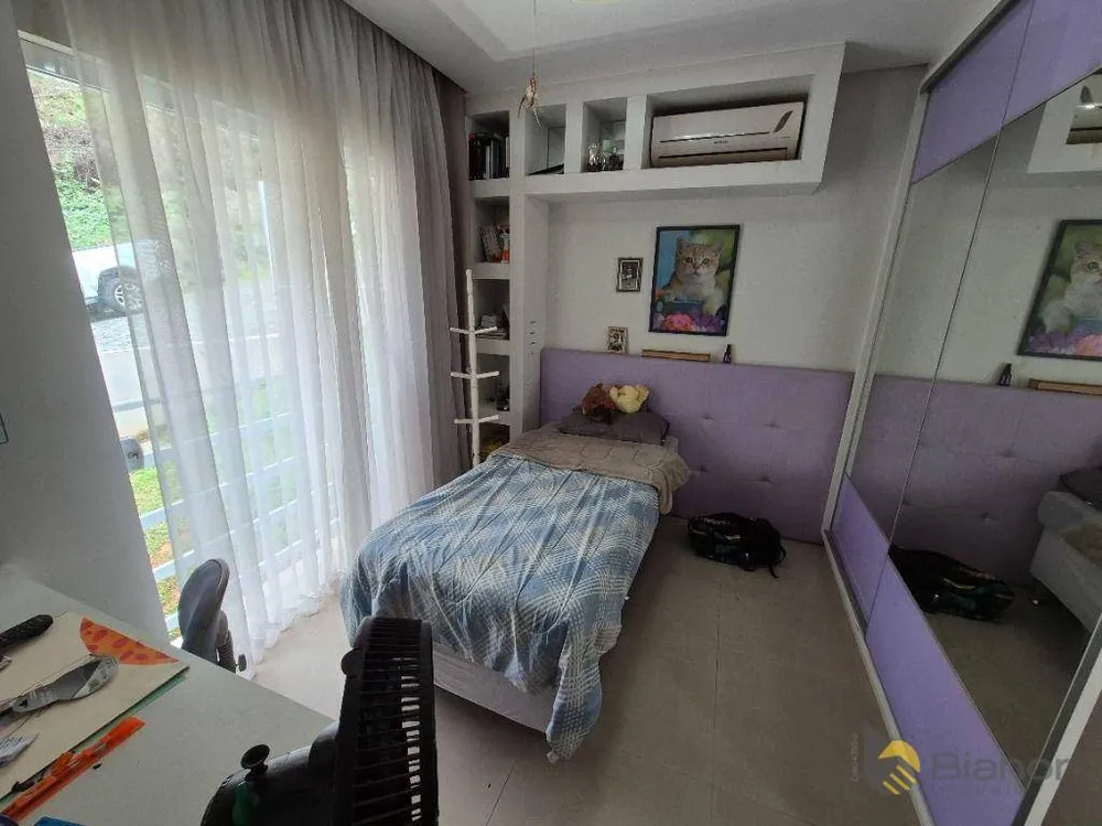 Casa, 3 quartos, 204 m² - Foto 7