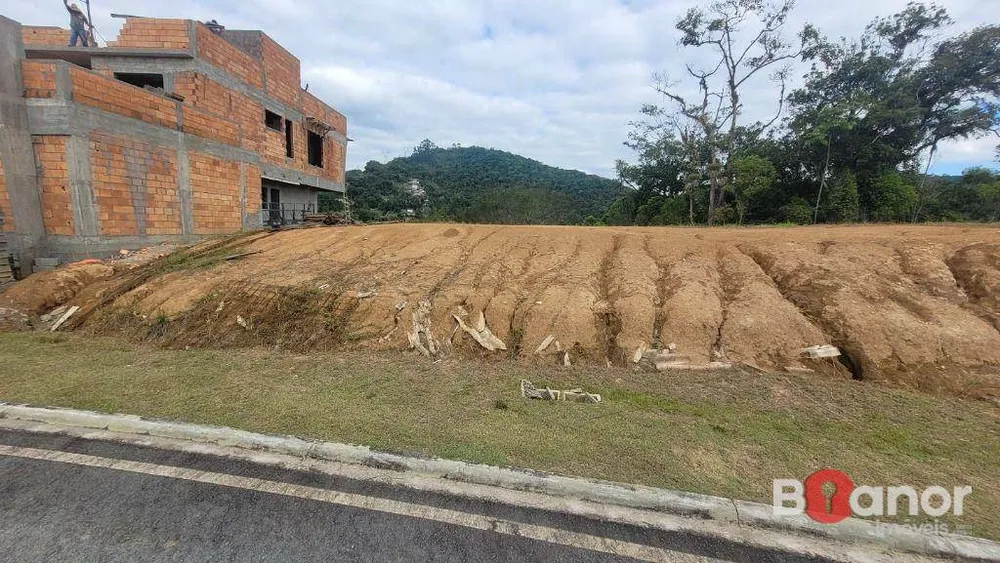 Loteamento e Condomínio, 395 m² - Foto 1