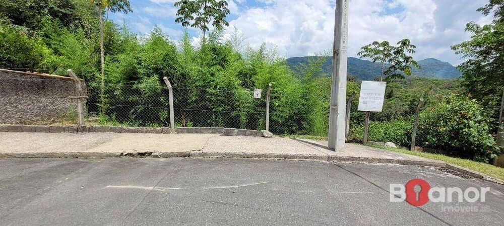 Loteamento e Condomínio, 1621 m² - Foto 2