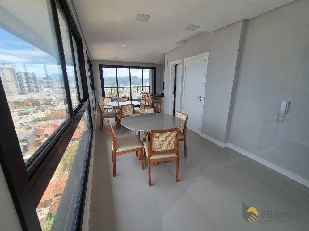 Apartamento, 3 quartos, 140 m² - Foto 8