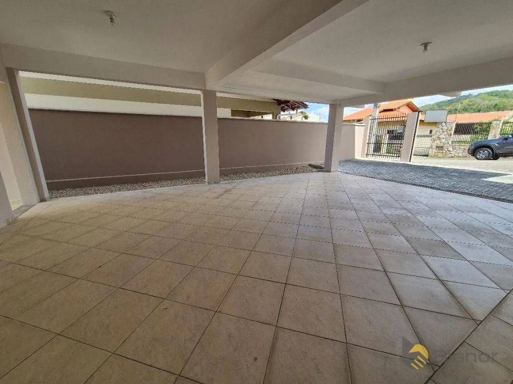 Casa, 3 quartos, 270 m² - Foto 13