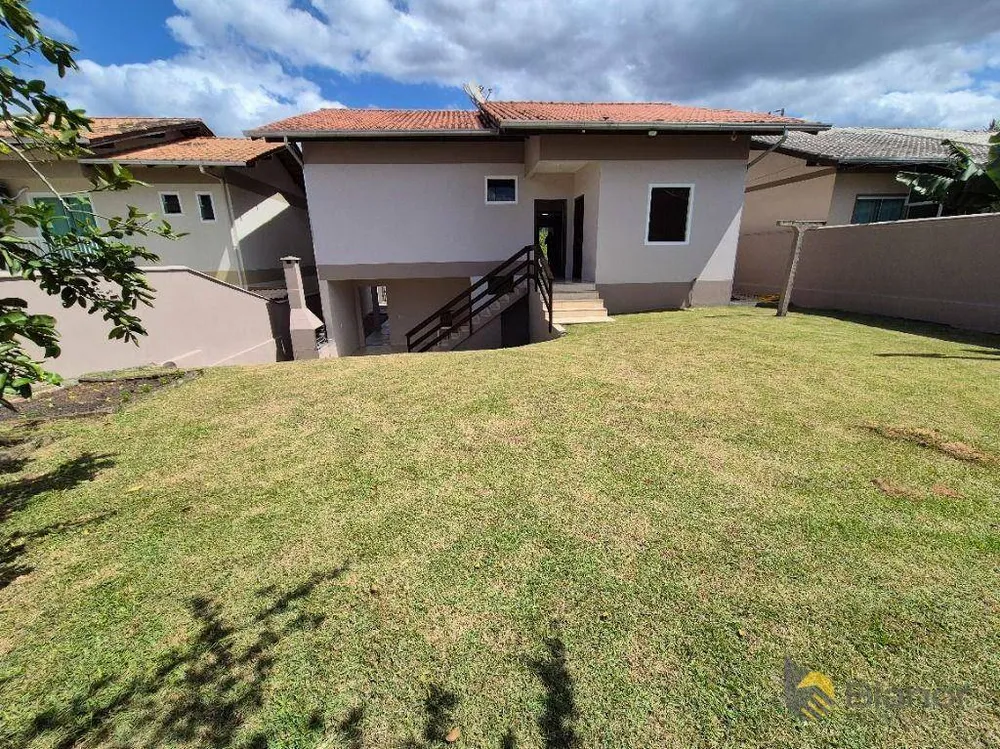 Casa, 3 quartos, 270 m² - Foto 14