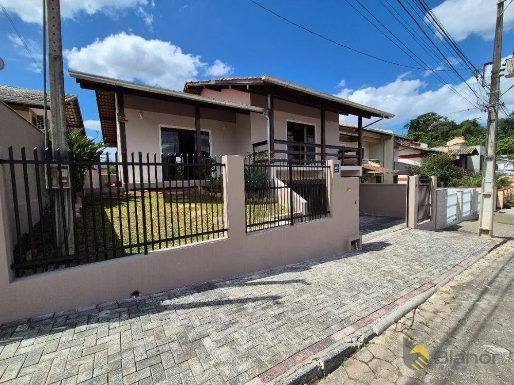 Casa, 3 quartos, 270 m² - Foto 16