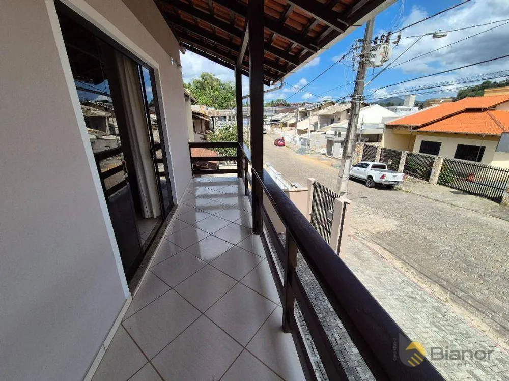 Casa, 3 quartos, 270 m² - Foto 10