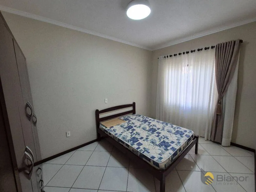 Casa, 3 quartos, 270 m² - Foto 12