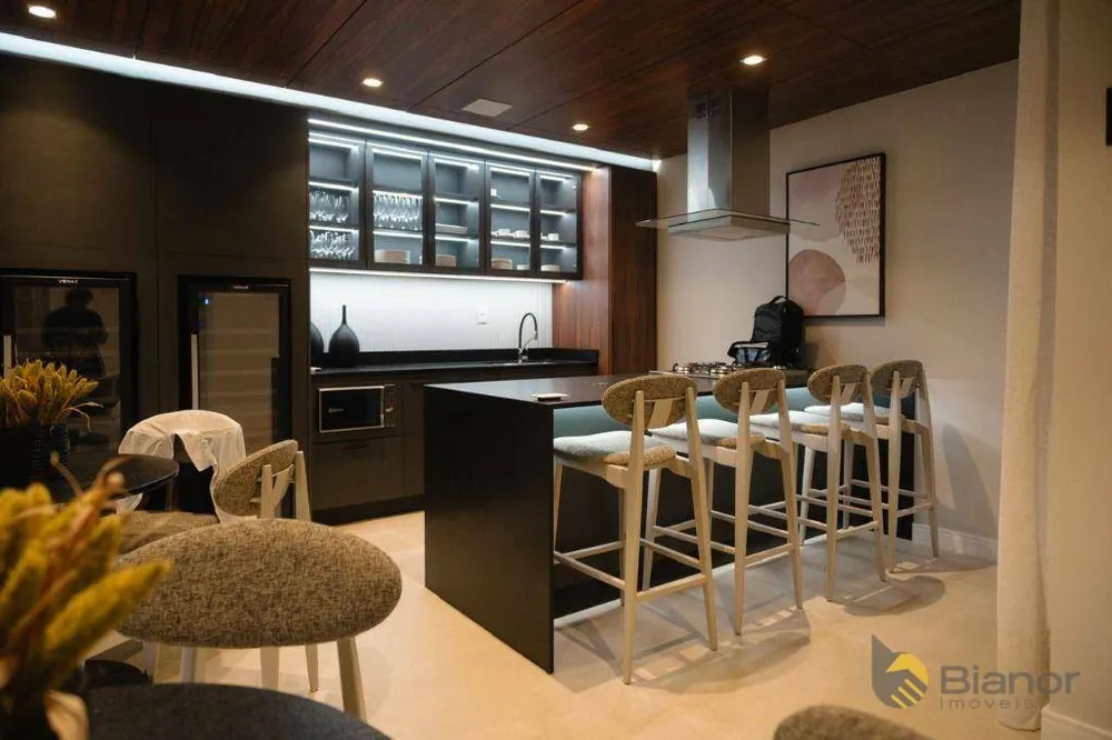 Apartamento, 3 quartos, 159 m² - Foto 2