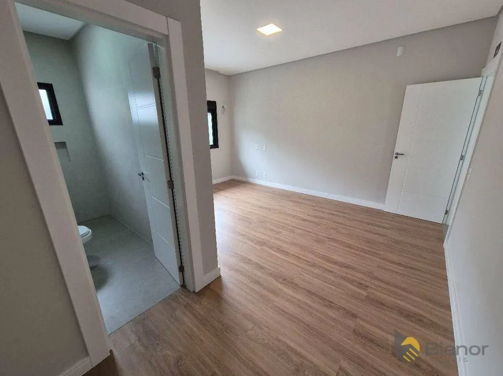 Casa, 3 quartos, 165 m² - Foto 4