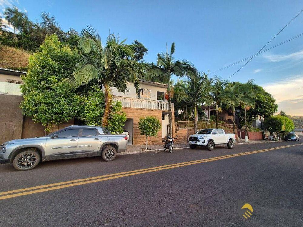 Casa à venda com 3 quartos, 140m² - Foto 4