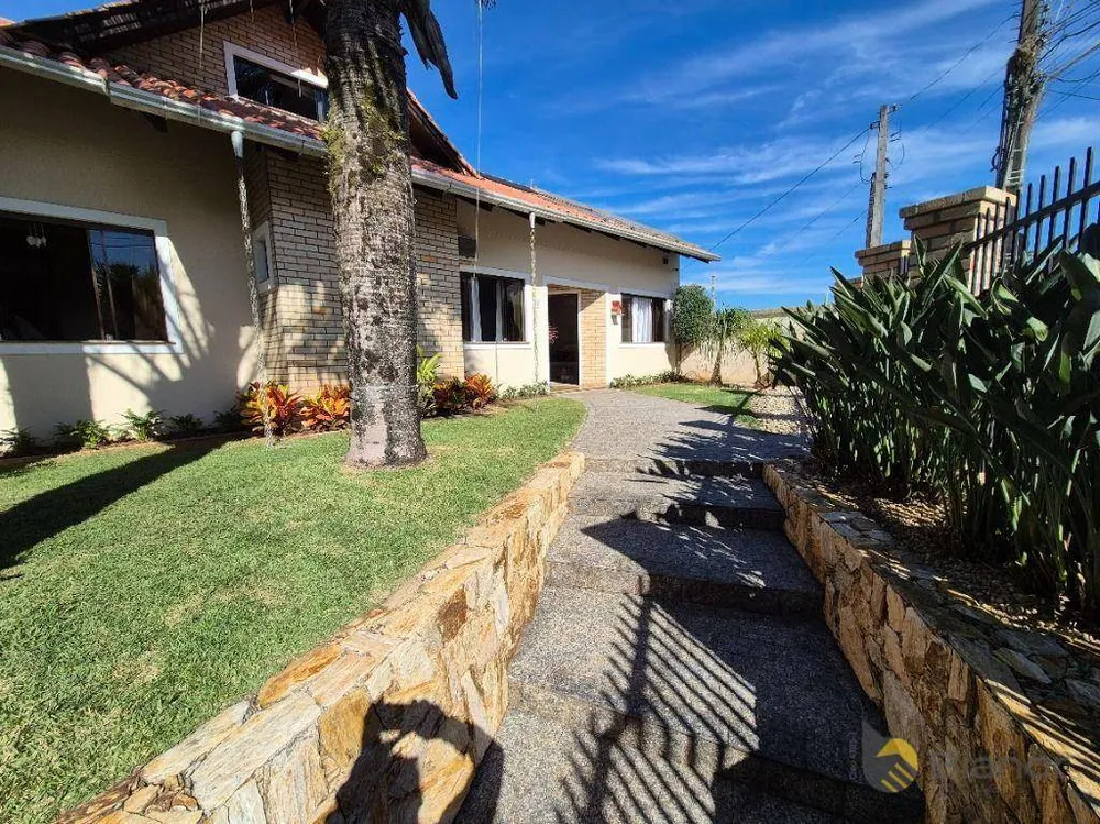 Casa, 3 quartos, 300 m² - Foto 2