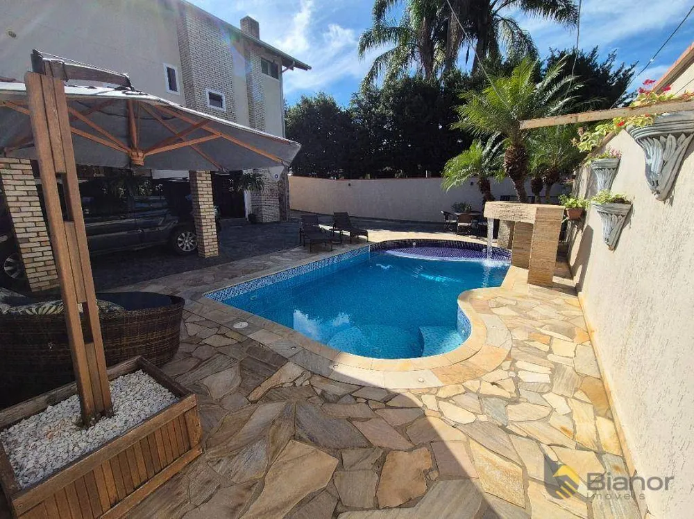 Casa, 3 quartos, 300 m² - Foto 7