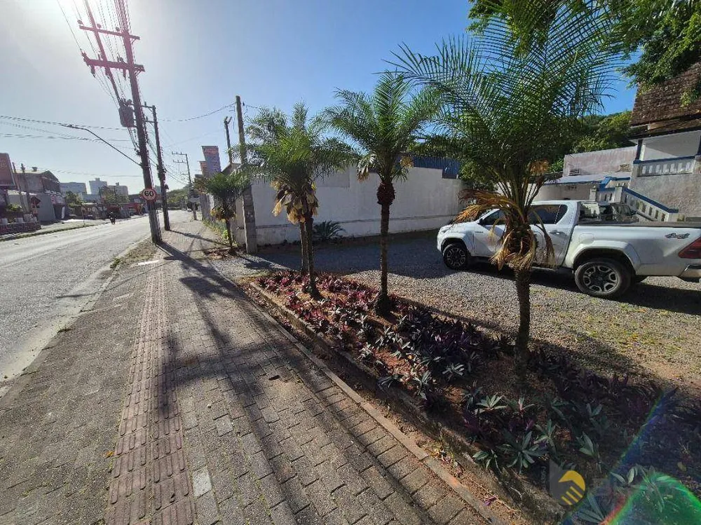 Casa, 3 quartos, 200 m² - Foto 9