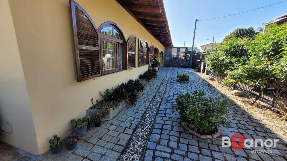 Casa, 3 quartos, 310 m² - Foto 12