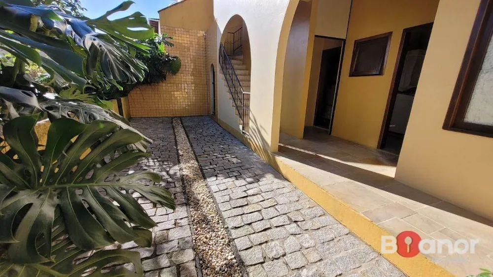 Casa, 3 quartos, 310 m² - Foto 10