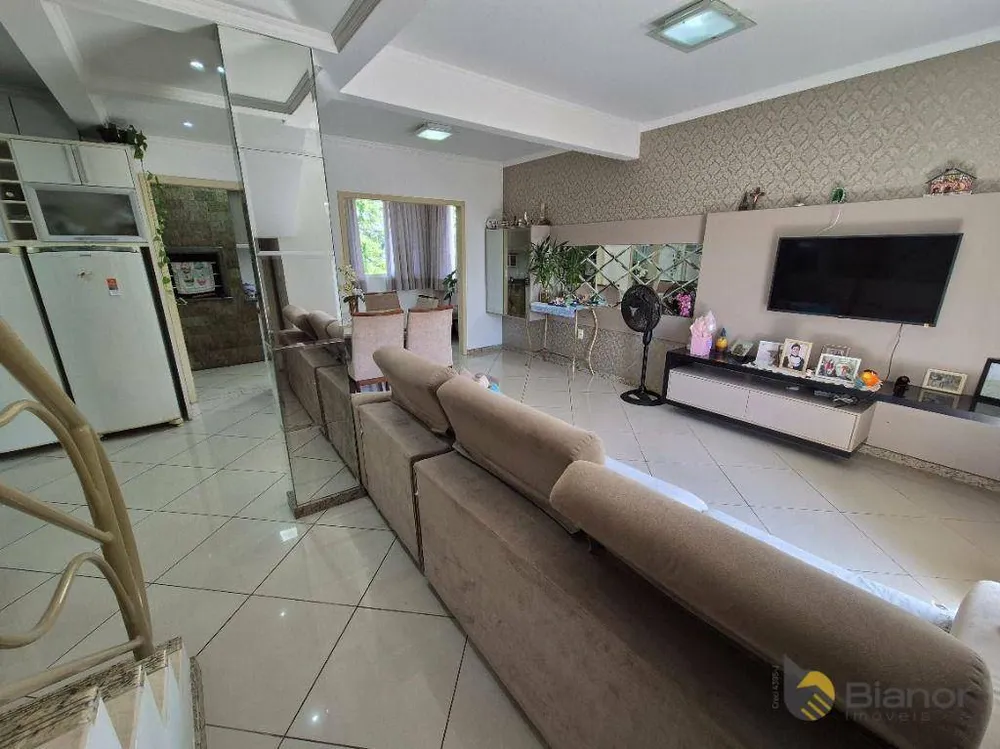 Casa, 3 quartos, 180 m² - Foto 1
