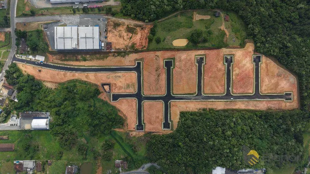 Loteamento e Condomínio, 317 m² - Foto 4