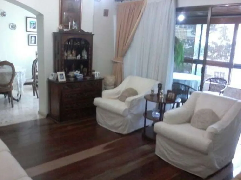 Apartamento, 4 quartos, 200 m² - Foto 1