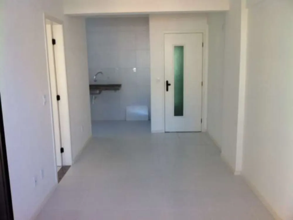 Apartamento, 1 quarto, 42 m² - Foto 2