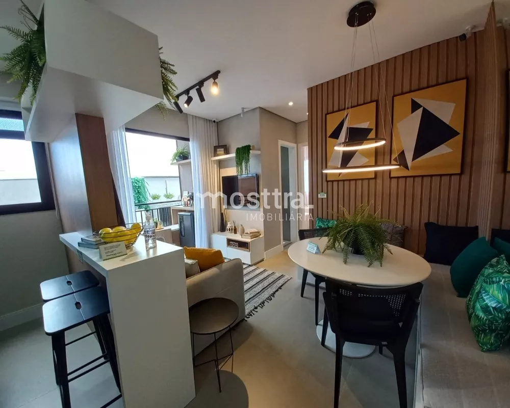 Apartamento à venda com 2 quartos, 45m² - Foto 1