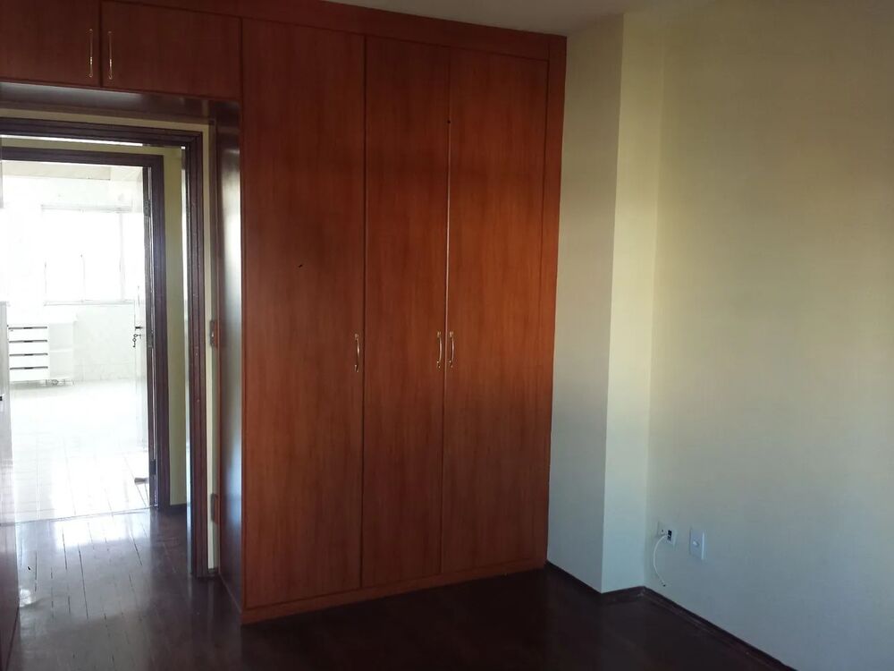 Apartamento à venda com 3 quartos, 147m² - Foto 5