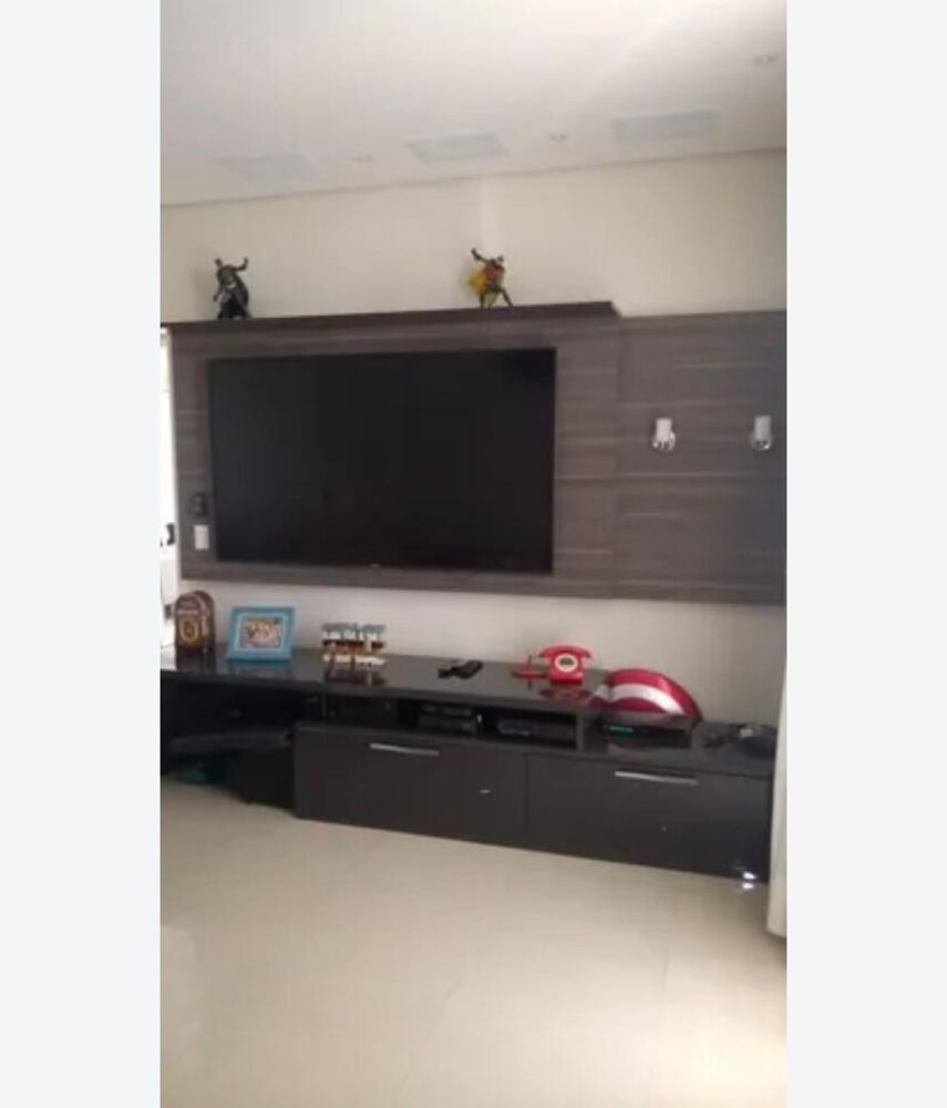 Casa, 4 quartos, 559 m² - Foto 1