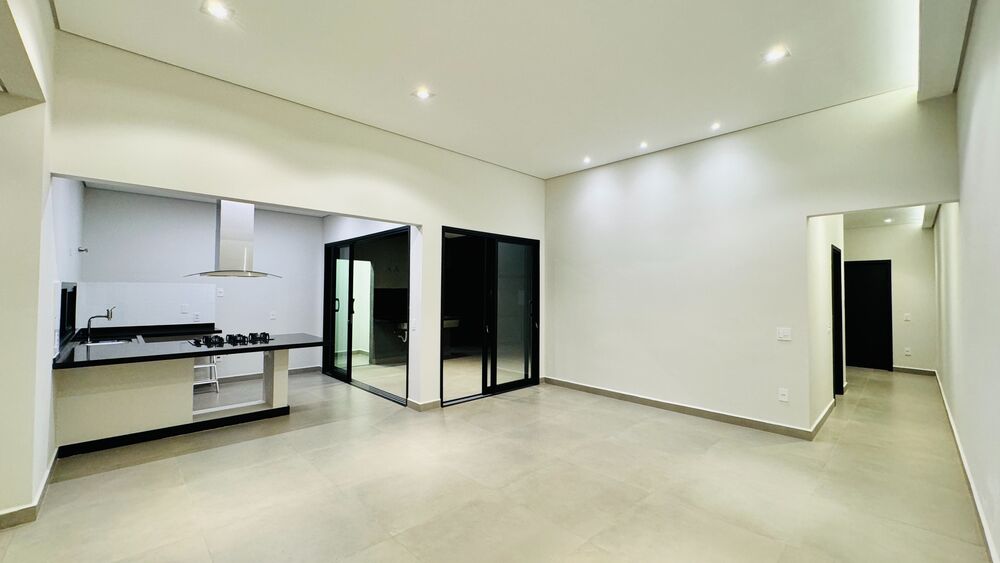 Casa, 3 quartos, 252 m² - Foto 2