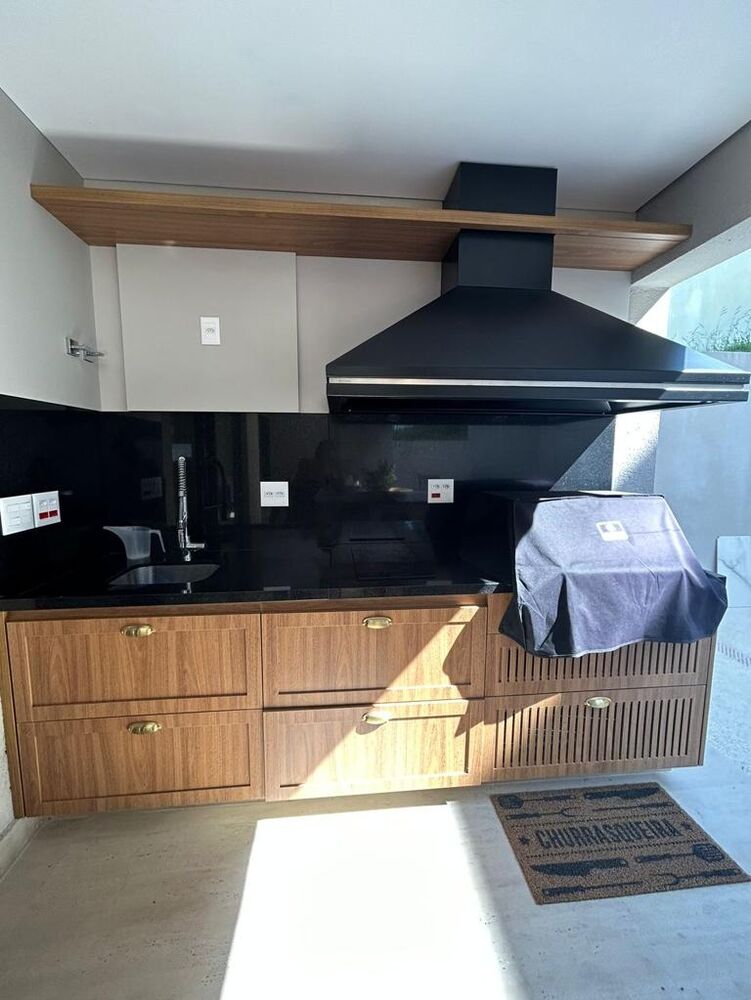Casa à venda com 4 quartos, 420m² - Foto 7