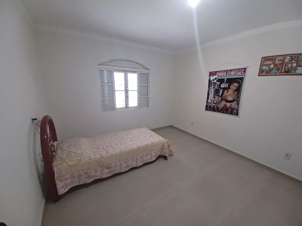 Casa à venda com 3 quartos, 163m² - Foto 8