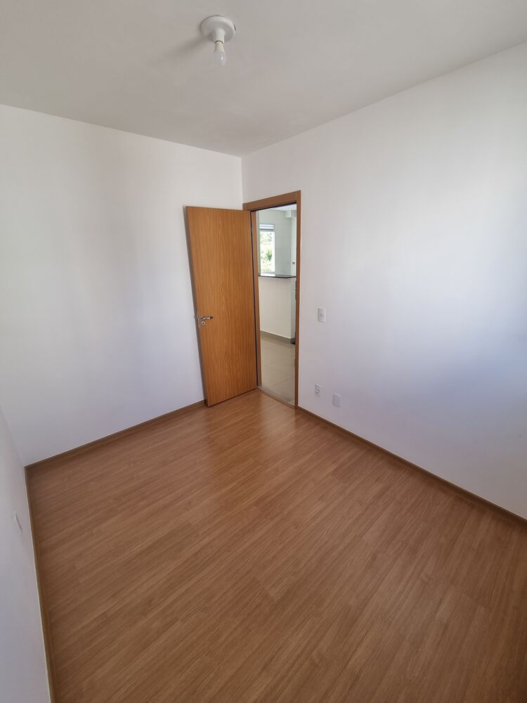 Apartamento à venda com 2 quartos, 43m² - Foto 3
