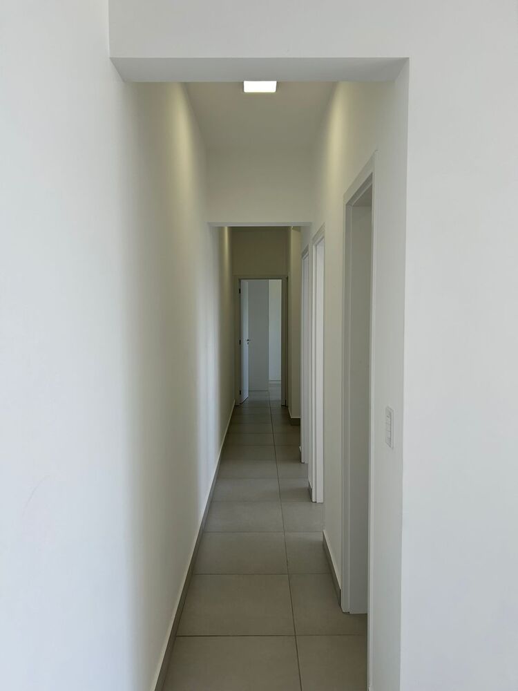 Apartamento para alugar com 3 quartos, 95m² - Foto 12