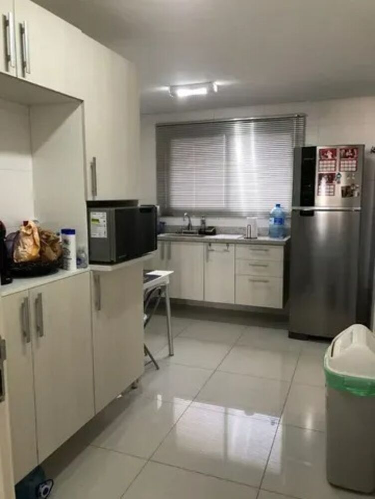 Apartamento à venda com 3 quartos, 178m² - Foto 6