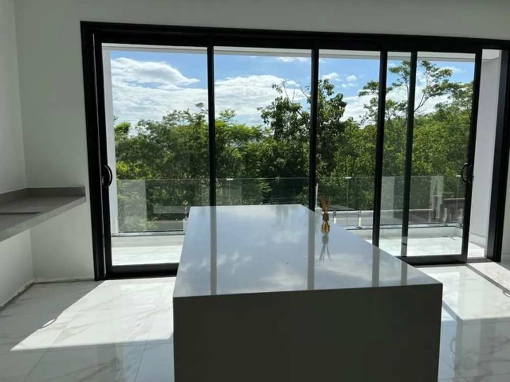 Casa, 3 quartos, 300 m² - Foto 1
