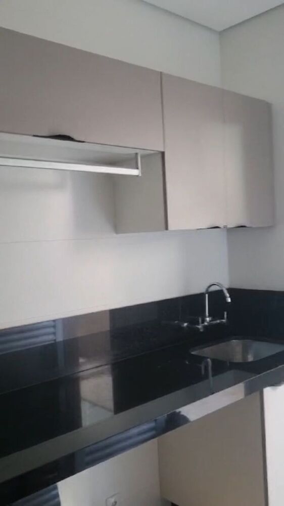 Casa para alugar com 4 quartos, 323m² - Foto 6