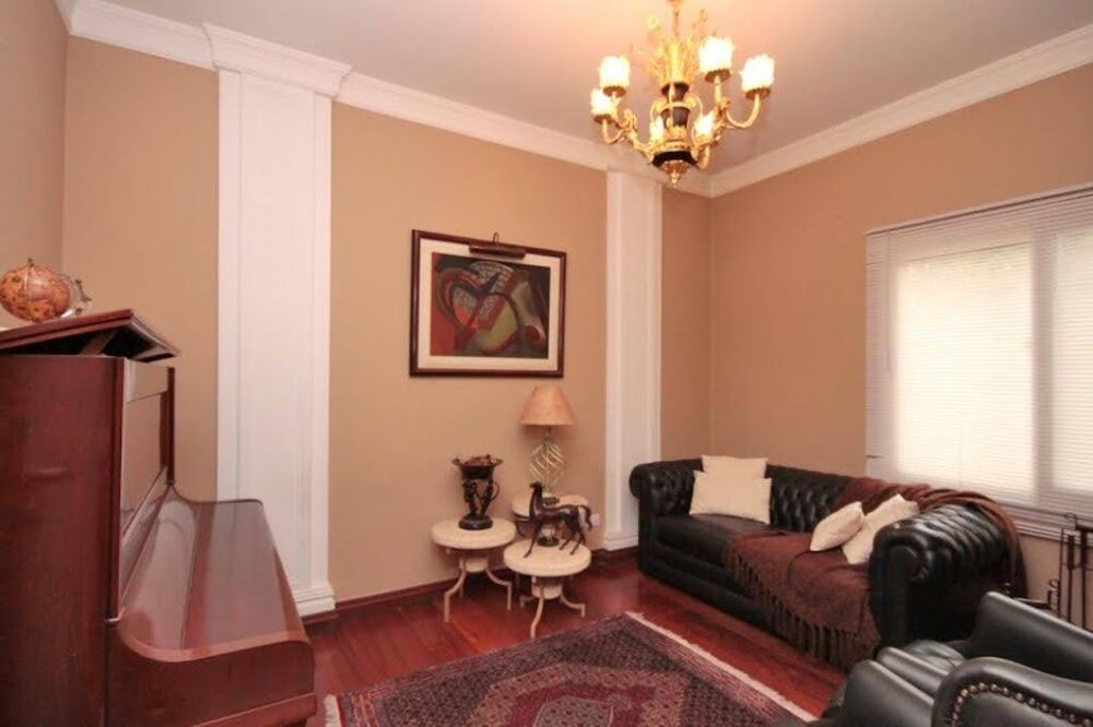 Casa à venda e aluguel com 8 quartos, 980m² - Foto 4