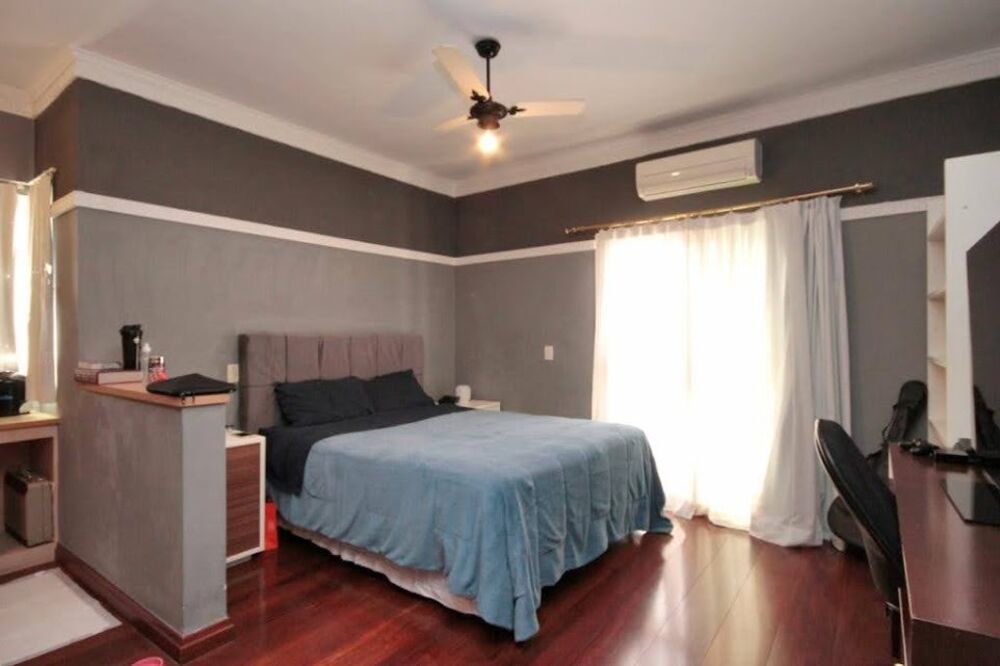 Casa à venda e aluguel com 8 quartos, 980m² - Foto 5