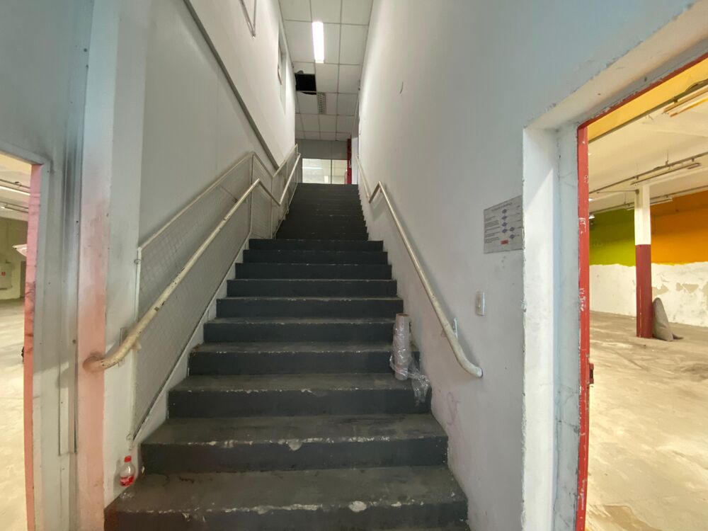 Sala-Conjunto, 1265 m² - Foto 21