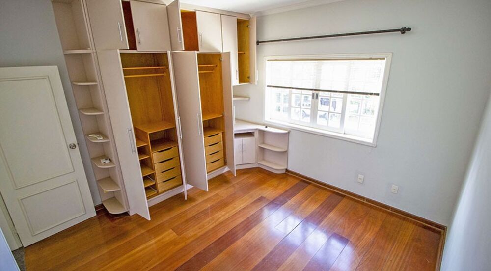 Casa à venda com 4 quartos - Foto 2