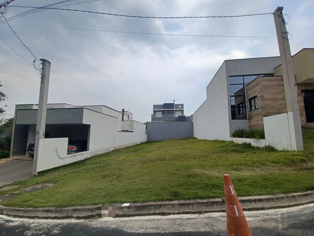 Terreno à venda, 250m² - Foto 1
