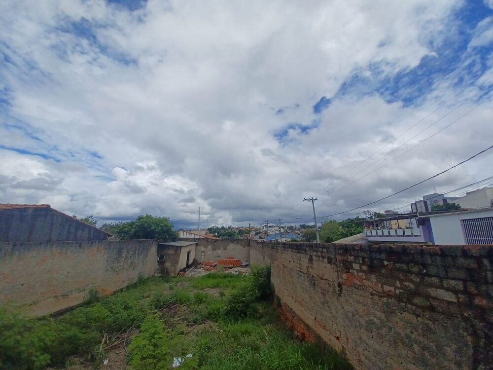 Terreno, 300 m² - Foto 3