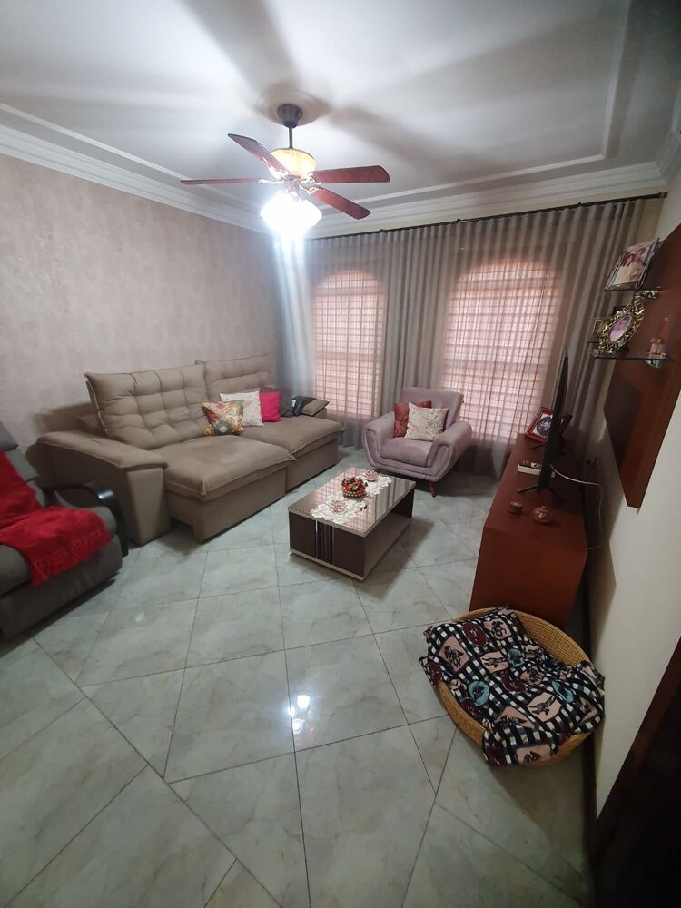 Casa, 3 quartos, 304 m² - Foto 3