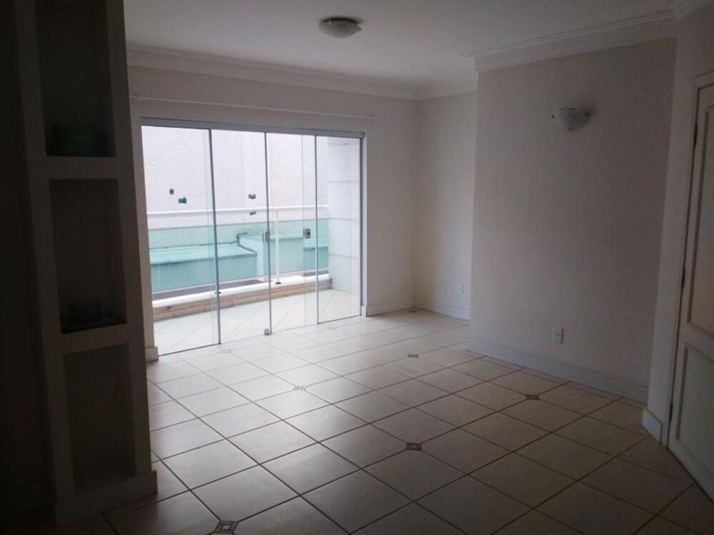 Apartamento, 3 quartos, 100 m² - Foto 1