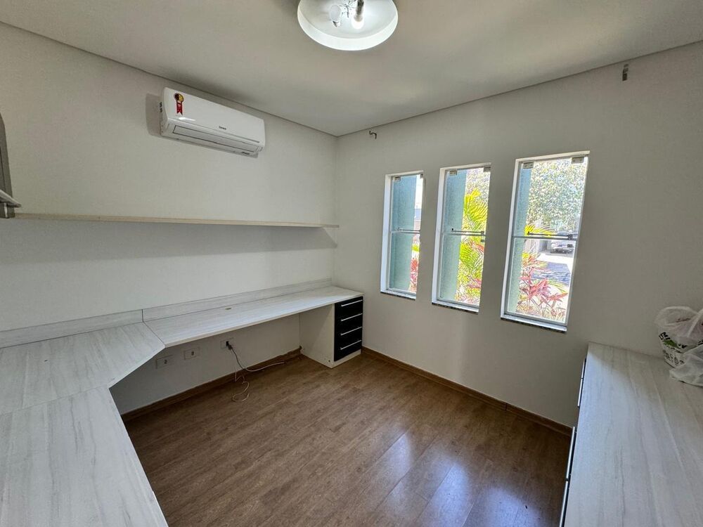 Casa à venda e aluguel com 3 quartos, 360m² - Foto 22