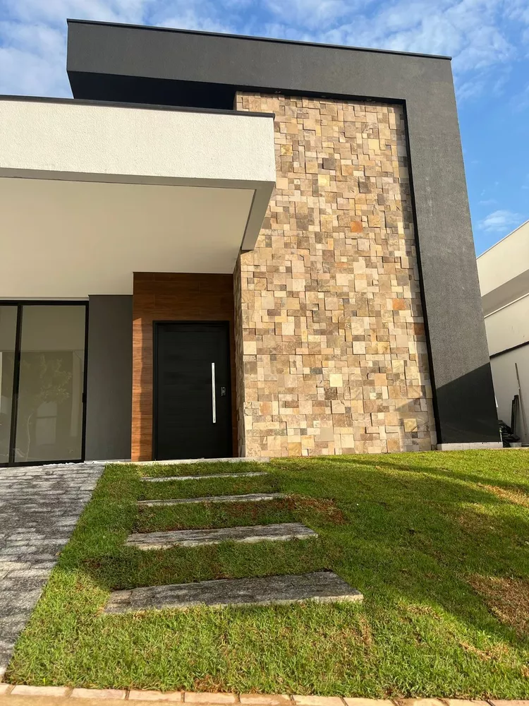 Casa à venda com 3 quartos, 169m² - Foto 14