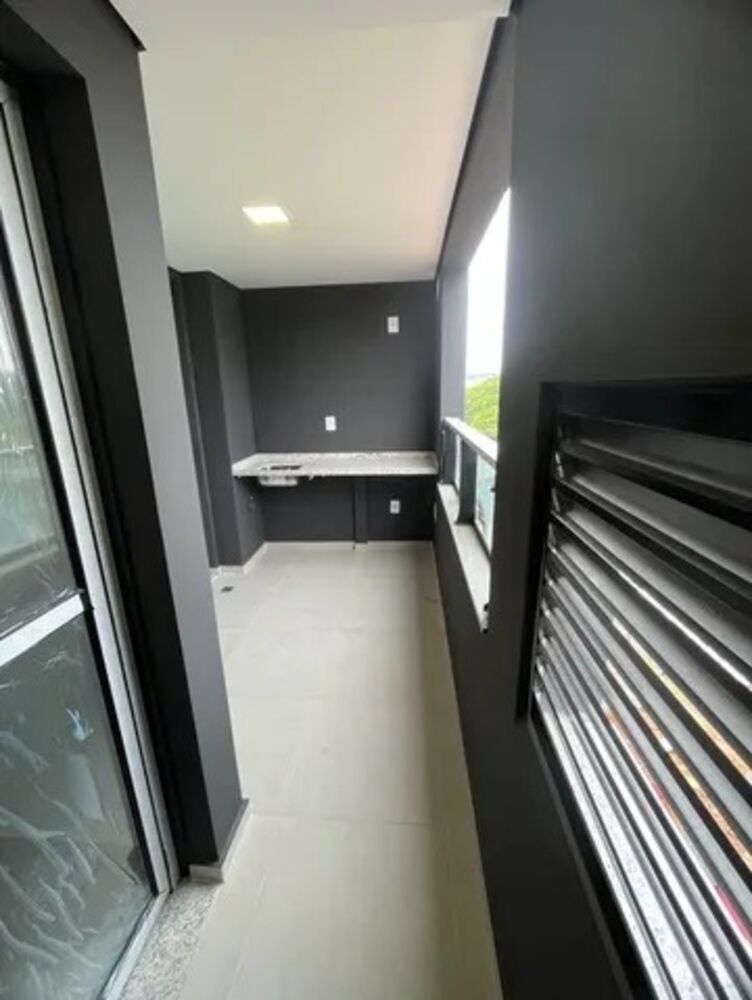 Apartamento à venda com 2 quartos, 67m² - Foto 1