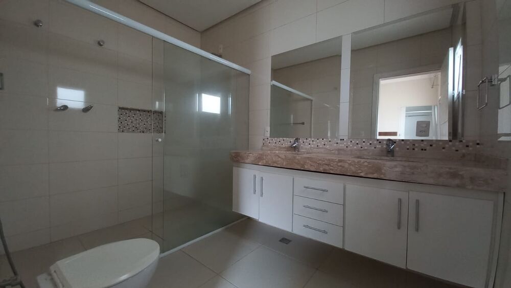 Casa à venda com 3 quartos, 300m² - Foto 15