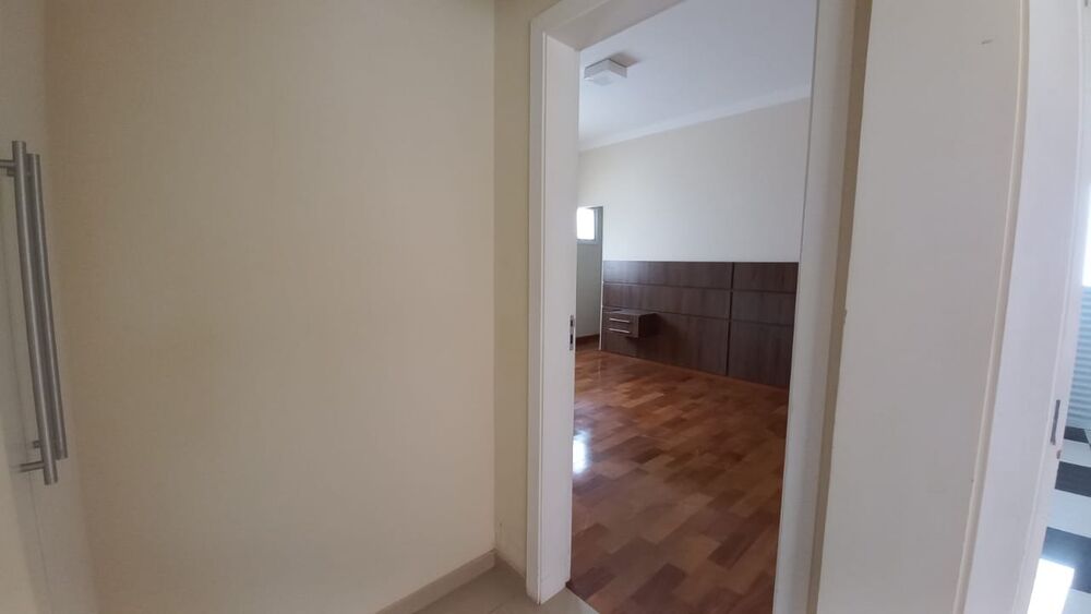 Casa à venda com 3 quartos, 300m² - Foto 10