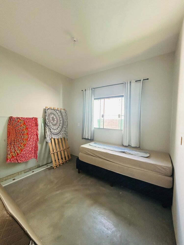 Chácara à venda com 3 quartos, 1100m² - Foto 4