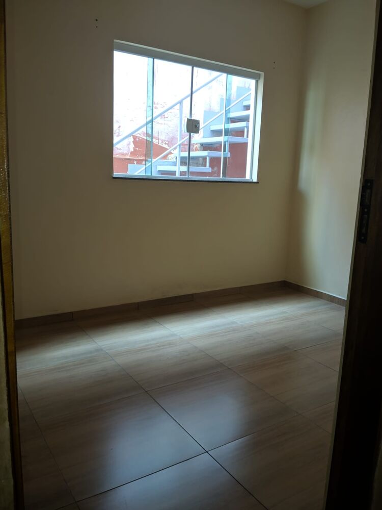 Casa, 5 quartos, 250 m² - Foto 4
